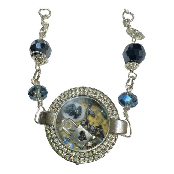 Floating Memory Pendant Upcycled Watch Shell Cameo Swarovski Crystals Necklace - Picture 11 of 15